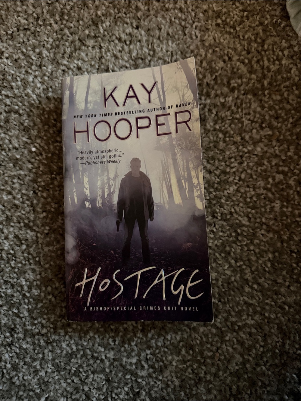 Hostage by Kay Hooper — Paperback Thriller in Purple and Black